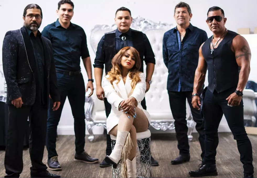 A Valentines Show with Selena Forever Tribute