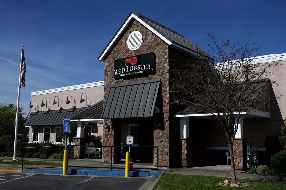 Red Lobster Mulls Possible Bankruptcy Filing Amid Debt And Rising Labor Costs