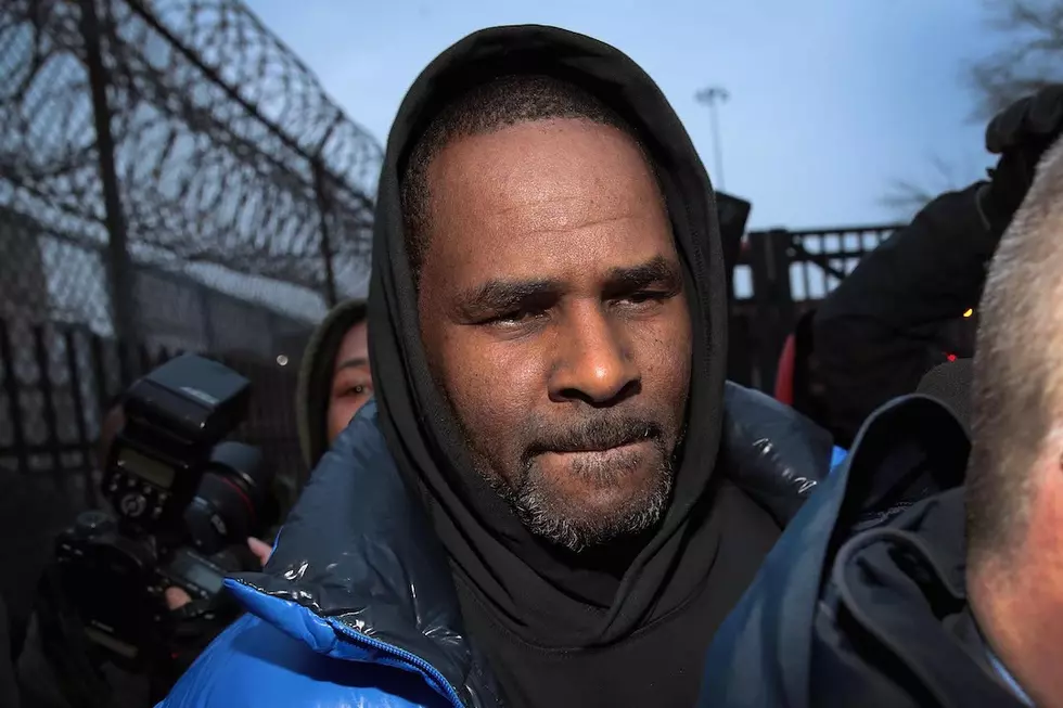 R. Kelly Arrest Warrant Issued After He Misses Sex Crime Case Court Date: Report